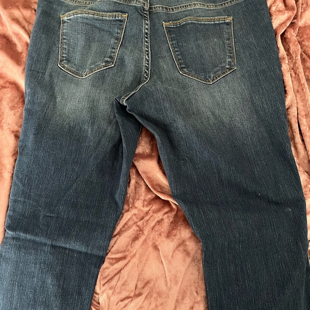 Universal Thread Jeans - Picture 2 of 2